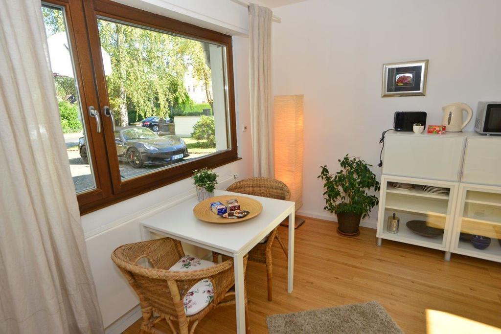 Moderne Ferienwohnung Deichstrasse Hennef  Camera foto